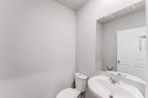 5252 Sanders Oak Trail, St Cloud FL - photo 6 of 42