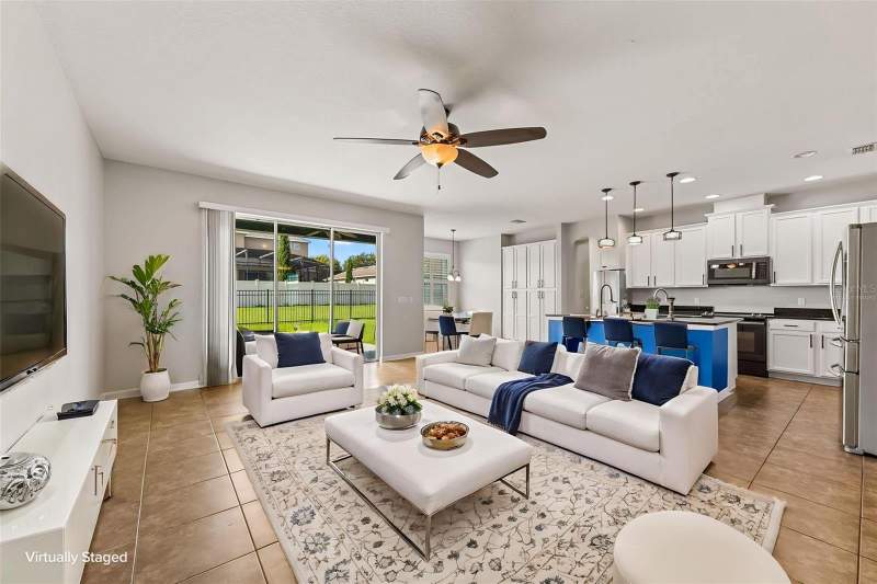 4 bedroom Single Family Residence at 2100 MISTY GLEN DRIVE, WEKIVA RUN PH III-B, APOPKA — photo 3