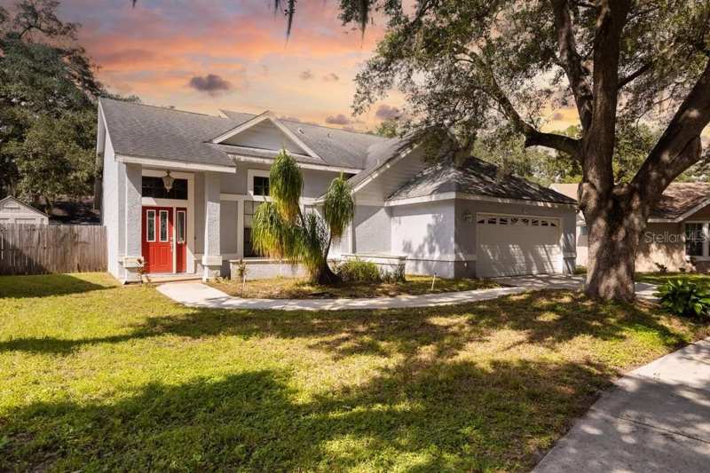 4 bedroom Single Family Residence at 4119 Moreland Drive, Bloomingdale Sec R Unit 3, Valrico — photo 1