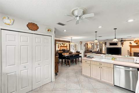 9606 62nd Avenue, St Petersburg FL - photo 15 of 52