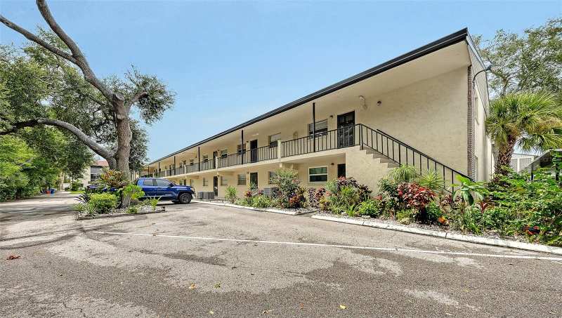 2 bedroom Condominium at 2260 Stickney Point Road #324, Tregate Manor, Sarasota — photo 1