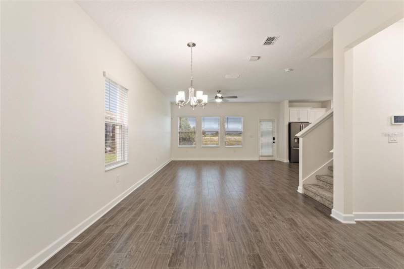 3 bedroom Single Family Residence at 8801 Beth Page Lane, Stoneybrook South North Prcl Ph 1, Davenport — photo 4