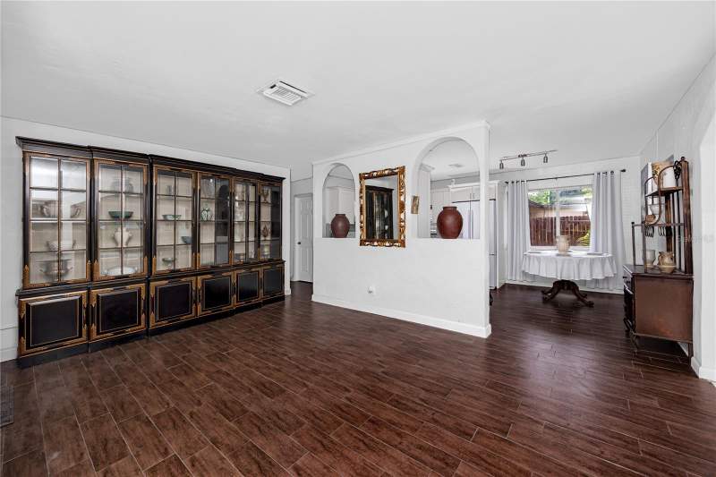 3 bedroom Single Family Residence at 755 43rd Street, Monterey Add, St Petersburg — photo 5