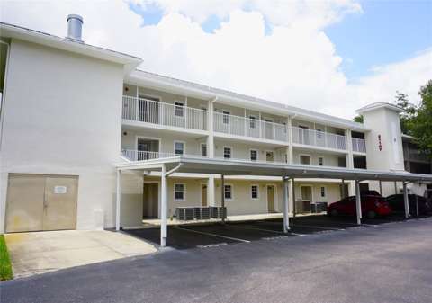 21107 Fountain View Lane #5102, starter home for sale in Lutz