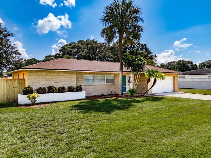 4 bedroom Single Family Residence at 5004 S Hesperides Street, Baybridge Rev, Tampa — photo 2