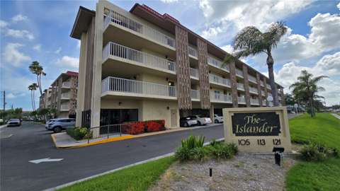 105 Island Way #112, starter home for sale in Clearwater Beach