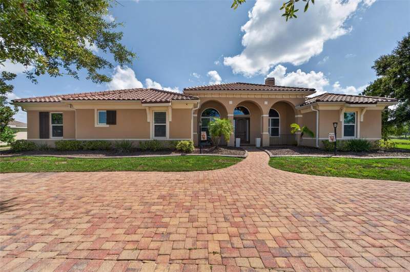 5 bedroom Single Family Residence at 5207 LAKE VENICE DRIVE, RIVERRANCH PRESERVE, WIMAUMA — photo 1