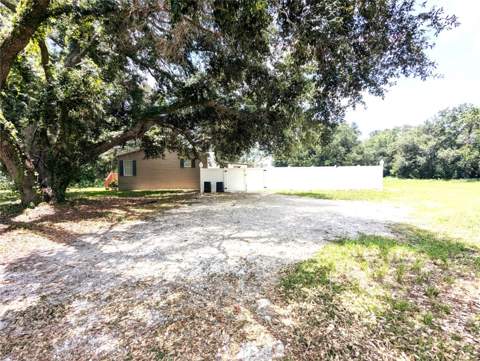 30517 Clearview Drive, Wesley Chapel FL - photo 10 of 40