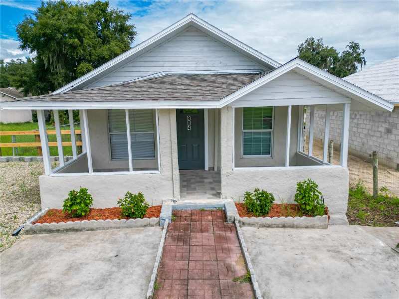 2 bedroom Single Family Residence at 904 Washington Street, Leesburg Mc Willman Sub, Leesburg — photo 1