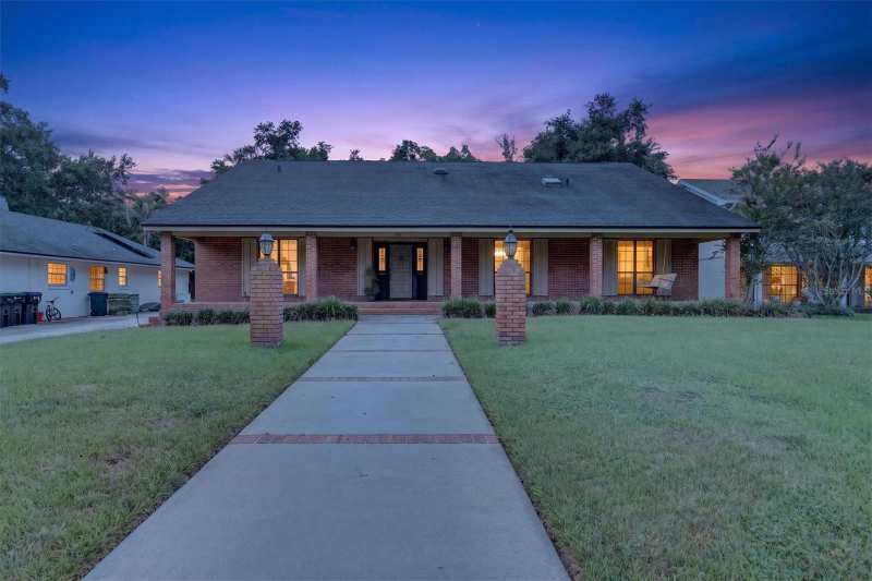 4 bedroom Single Family Residence at 306 Oak Estates Drive, Cecil D Moore Sub, Orlando — photo 1