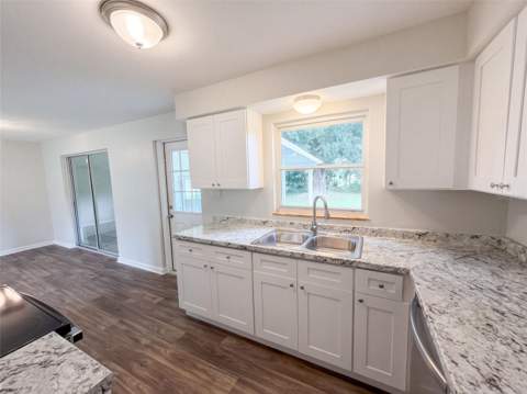 411 W Seminole Avenue, Eustis FL - photo 6 of 6