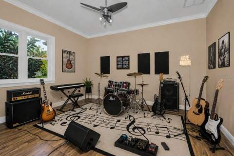 1888 Bugle Lane, Clearwater FL - photo 9 of 68
