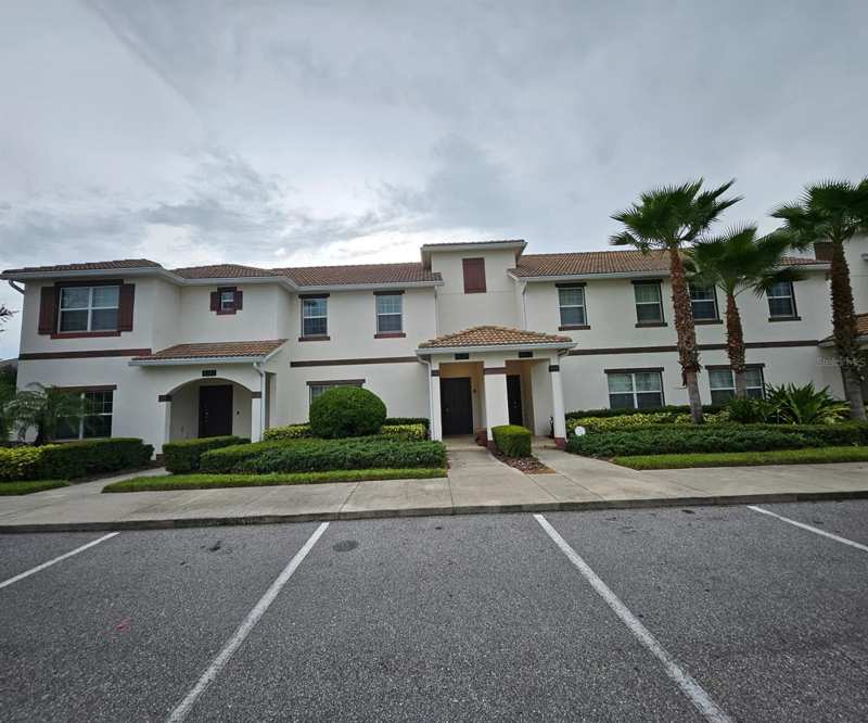 4 bedroom Townhouse at 9079 Dogleg Drive, Stoneybrook South Ph I-1 & J-1, Davenport — photo 1