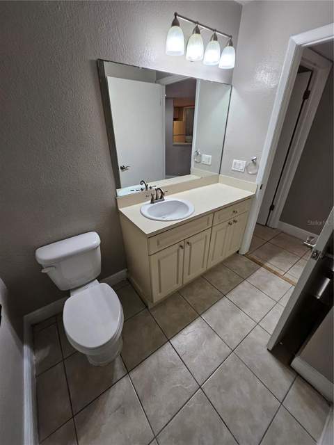 1908 Lake Atriums Circle #15, Orlando FL - photo 24 of 40