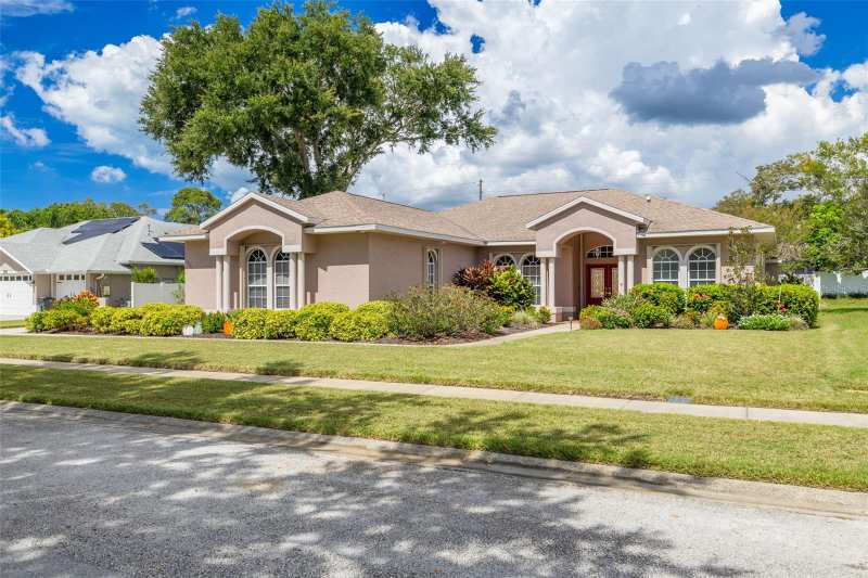 4 bedroom Single Family Residence at 1555 Sunray Drive, Serenity, Palm Harbor — photo 1