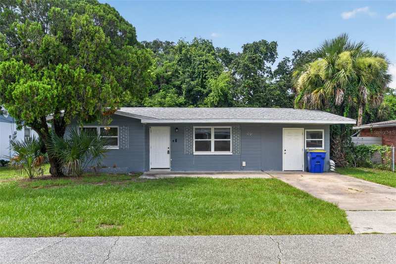 3 bedroom Single Family Residence at 305 Joyce Street, Edgewater Acres Unit 06 Resub, Edgewater — photo 1
