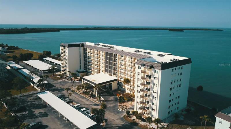 2 bedroom Condominium at 9 Haig Place #101, Royal Stewart Arms, Dunedin — photo 2