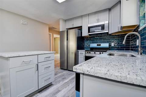 130 42nd Avenue, St Petersburg FL - photo 6 of 6