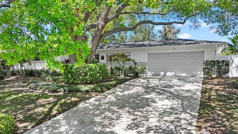2 bedroom Single Family Residence at 3723 Orchard Grove Lane, Harbor Hills, Largo — photo 2