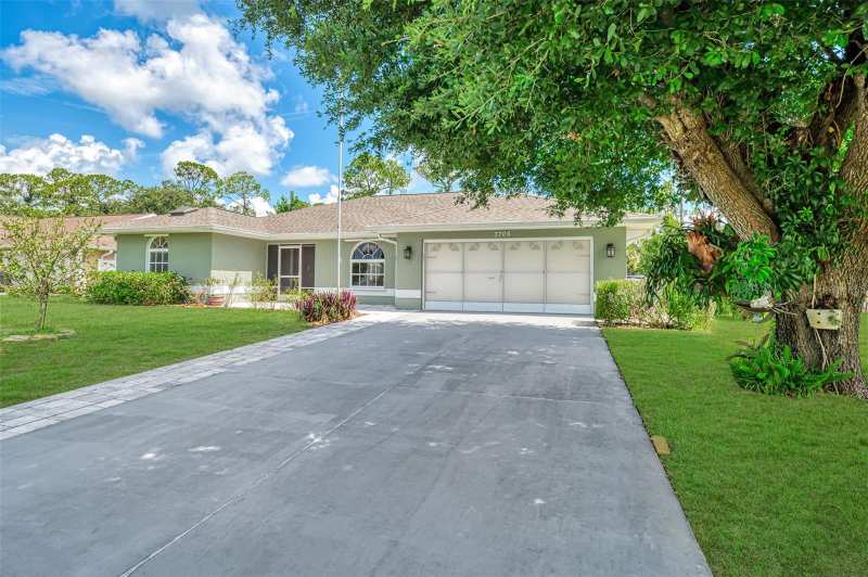 3 bedroom Single Family Residence at 3706 Slayton Avenue, Port Charlotte Sub 10, North Port — photo 1