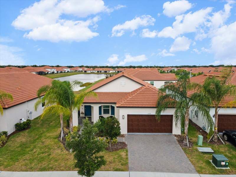 2 bedroom Single Family Residence at 17127 Holly Well Avenue, Forest Brooke, Wimauma — photo 2