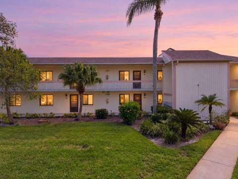 151 Lakeview Way #151, home for sale in Oldsmar 34677