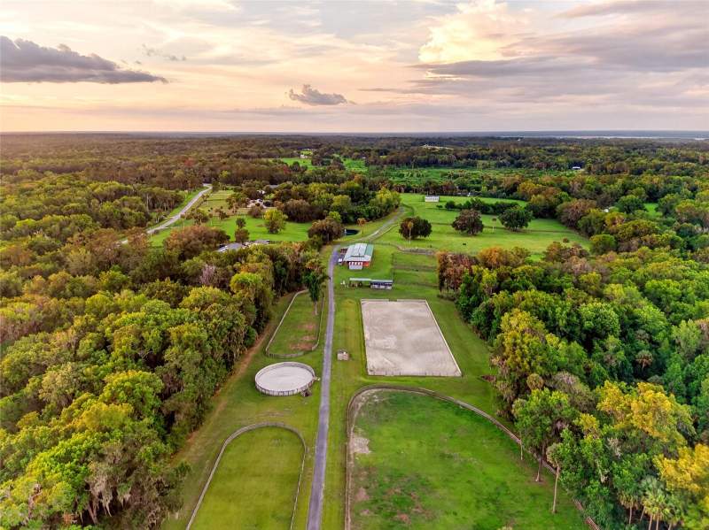 6 bedroom Farm at 7000 NW Hwy 320, Acrg Nonsub, Micanopy — photo 5