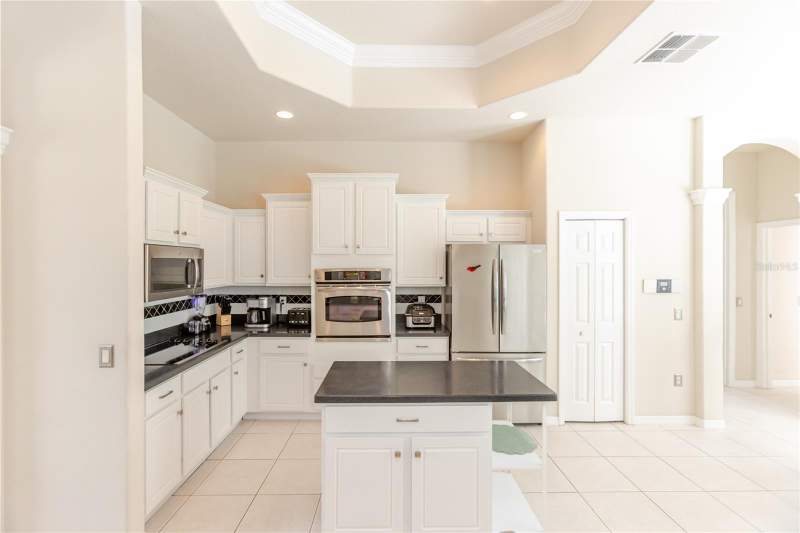 4 bedroom Single Family Residence at 13382 Sagewater Court, Pristine Place Ph 5, Spring Hill — photo 2