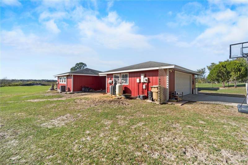 3 bedroom Farm at 15525 Villa City Road, Pleasure Cove, Groveland — photo 3