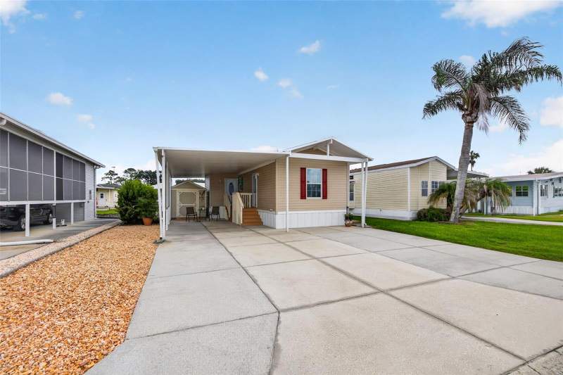 1 bedroom Manufactured Home at 35143 Danny Drive, American Condominium Park, Zephyrhills — photo 2