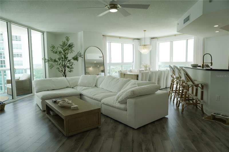 3 bedroom Condominium at 241 Riverside Drive #2009, Marina Grande/Halifax 01, Holly Hill — photo 1