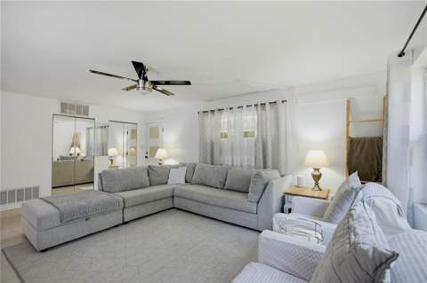 4204 NW 19th Place, Gainesville FL - photo 10 of 35