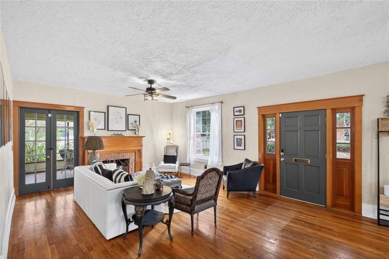 5 bedroom Single Family Residence at 1305 WASHINGTON AVENUE, DIEDRICHS ADD/EUSTIS, EUSTIS — photo 4
