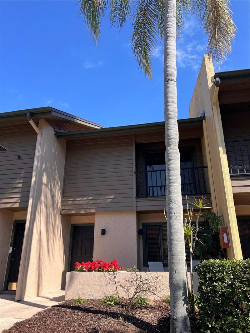 984 SUNRIDGE DRIVE #J3 home for sale in Sunridge Homes for Sale: Median $148K