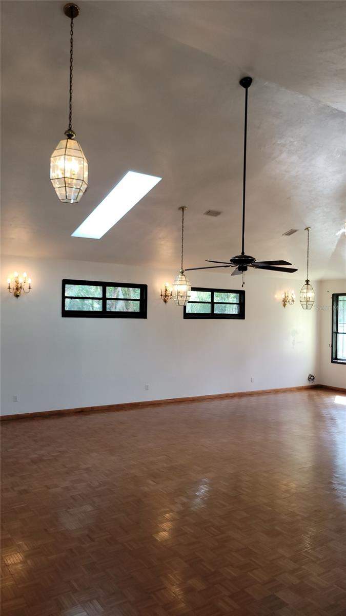 3 bedroom Single Family Residence at 1014 SE 10th Street, Goss 1st Add To Gv, Gainesville — photo 5