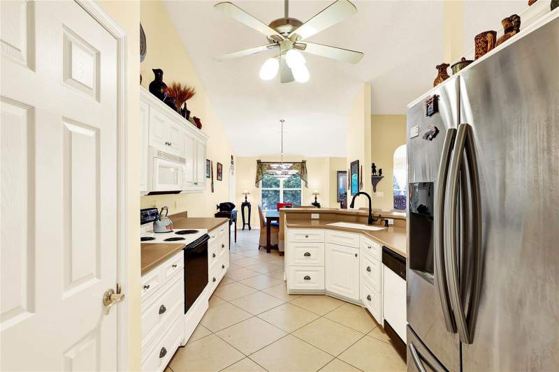 3 bedroom Single Family Residence at 4721 Tara View Road, Plantation/Leesburg Tara View, Leesburg — photo 5