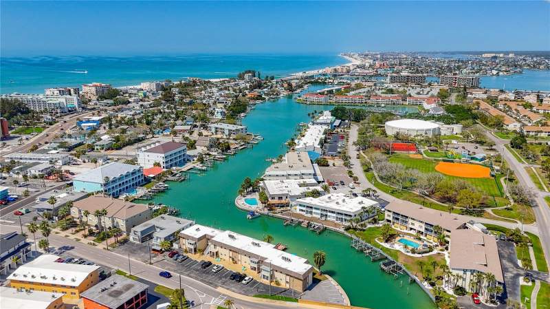 1 bedroom Condominium at 184 117th Avenue #2, Pointe Capri Adult Condo, Treasure Island — photo 3