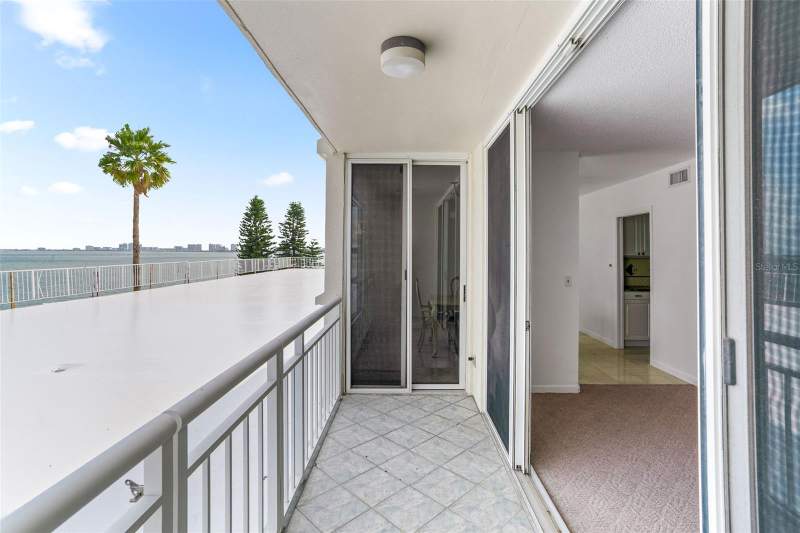 2 bedroom Condominium at 100 Pierce Street #307, Pierce 100 Condo, Clearwater — photo 3
