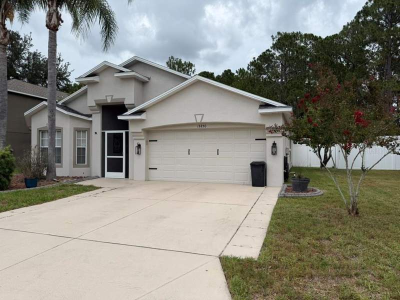 4 bedroom Single Family Residence at 13850 Royston Bend, Verandahs, Hudson — photo 4