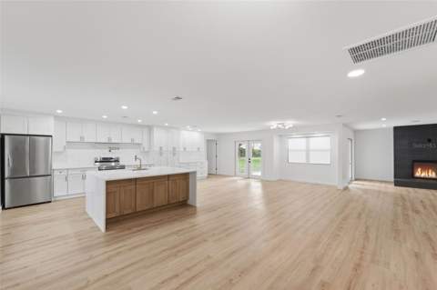 107 S High Street, Lake Mary FL - photo 6 of 6