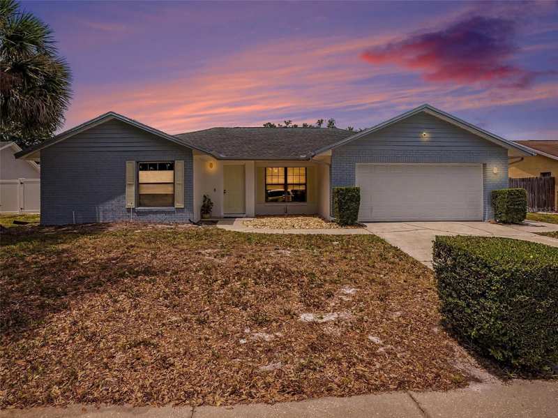 3 bedroom Single Family Residence at 1006 Wheeler Place, Alafaya Woods Ph 1 - Unit A, Oviedo — photo 1