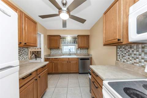 5711 92nd Avenue, Pinellas Park FL - photo 16 of 69