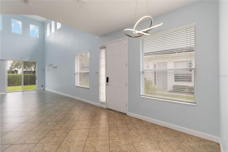 3 bedroom Townhouse at 1706 SHALLCROSS AVENUE, SPRING ISLE, ORLANDO — photo 4