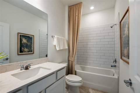 9883 Hickory Pines Avenue, Riverview FL - photo 17 of 34