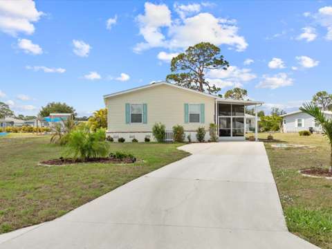9182 Pinehaven Way, home for sale in Englewood 34224
