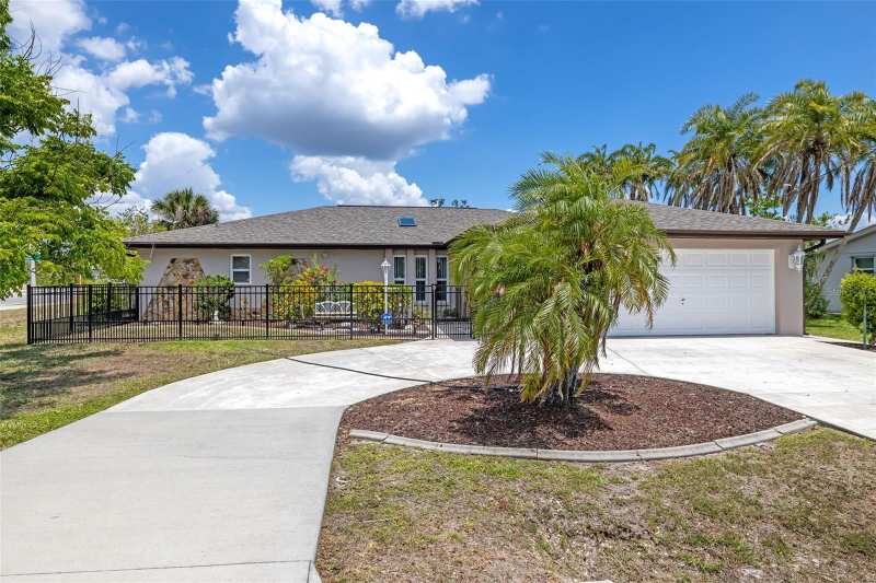 3 bedroom Single Family Residence at 2132 Abscott Street, Port Charlotte Sec 020, Port Charlotte — photo 1