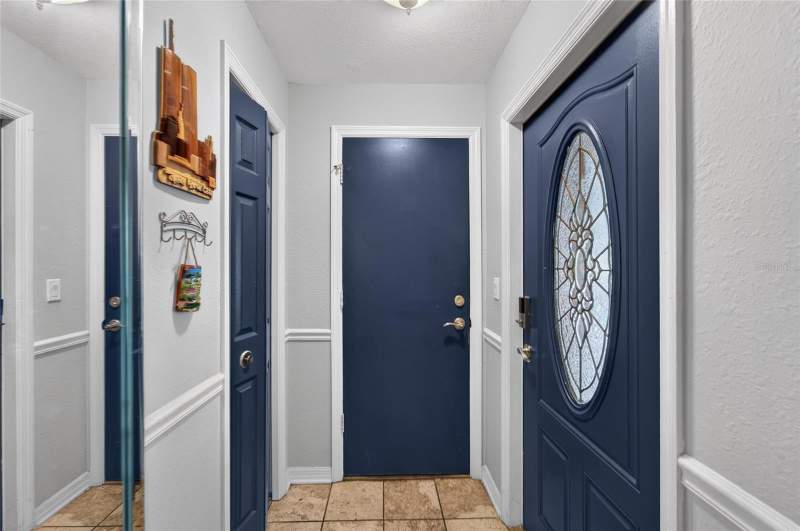 4 bedroom Single Family Residence at 3721 Coppertree Circle, Southwood Hills Unit 14, Brandon — photo 4