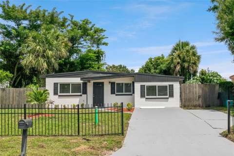 2821 W Amelia Street, home for sale in Orlando 32805