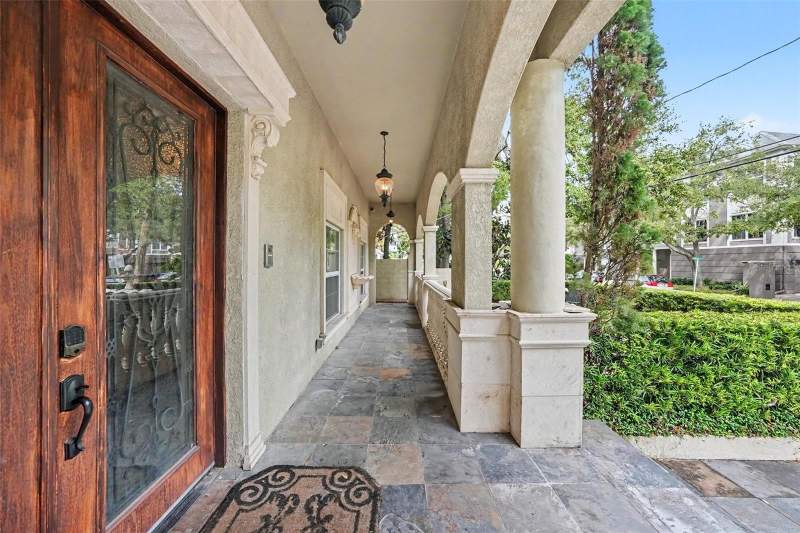5 bedroom Single Family Residence at 3006 W Mason Street, Crest View, Tampa — photo 3