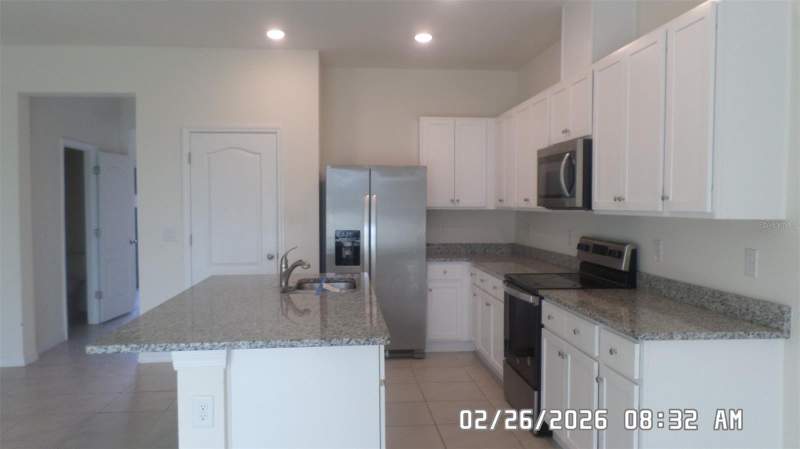 3 bedroom Townhouse at 1026 LIDO DRIVE, VENEZIA TWNHS, HOWEY IN THE HILLS — photo 3